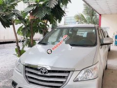 Cần bán xe Toyota Innova sản xuất 2015, màu bạc, nhập khẩu nguyên chiếc như mới, giá tốt Cần bán xe Toyota Innova sản xuất 2015, màu bạc, nhập khẩu nguyên chiếc như mới, giá tốt