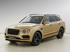 Bán xe Bentley Bentayga 3.0 Hybrid 2021 màu vàng giá cực hợp lý