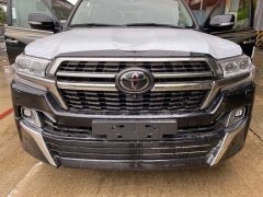 Bán ô tô Toyota Land Cruiser VXS năm 2021, màu đen, nhập khẩu Bán ô tô Toyota Land Cruiser VXS năm 2021, màu đen, nhập khẩu