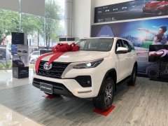 Cần bán xe Toyota Fortuner 2.4MT 4x2 đời 2021, gọi ngay để nhận siêu khuyến mãi Cần bán xe Toyota Fortuner 2.4MT 4x2 đời 2021, gọi ngay để nhận siêu khuyến mãi