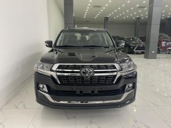 Bán Toyota Land Cruiser 4.5 máy dầu 2021, bản mới và cao cấp nhất, xe có sẵn giao ngay Bán Toyota Land Cruiser 4.5 máy dầu 2021, bản mới và cao cấp nhất, xe có sẵn giao ngay