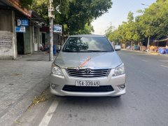 Bán Toyota Innova sản xuất 2014, màu bạc Bán Toyota Innova sản xuất 2014, màu bạc