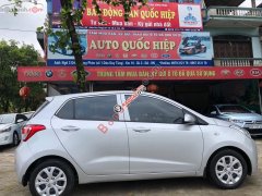 Bán Hyundai Grand i10 1.2MT năm sản xuất 2016, màu bạc, nhập khẩu nguyên chiếc Bán Hyundai Grand i10 1.2MT năm sản xuất 2016, màu bạc, nhập khẩu nguyên chiếc