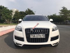 Cần bán xe Audi Q7 2010, màu trắng, nhập khẩu Cần bán xe Audi Q7 2010, màu trắng, nhập khẩu