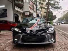 Cần bán gấp Toyota Camry 2.0G đời 2020, màu đen, nhập khẩu Thái Lan, 995tr Cần bán gấp Toyota Camry 2.0G đời 2020, màu đen, nhập khẩu Thái Lan, 995tr
