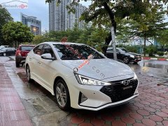 Bán Hyundai Elantra 1.6Turbo sản xuất năm 2021, màu trắng Bán Hyundai Elantra 1.6Turbo sản xuất năm 2021, màu trắng