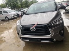 Innova 2.0E MT màu đồng, khuyến mãi khủng Innova 2.0E MT màu đồng, khuyến mãi khủng