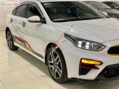 Bán Kia Cerato 1.6 MT đời 2019, màu trắng còn mới Bán Kia Cerato 1.6 MT đời 2019, màu trắng còn mới