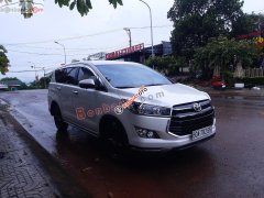 Cần bán gấp Toyota Innova 2.0 Venturer 2020, màu trắng còn mới Cần bán gấp Toyota Innova 2.0 Venturer 2020, màu trắng còn mới