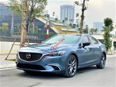 Bán xe Mazda 6 2.0L Premium năm 2017, màu xanh lam ít sử dụng