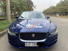 Bán ô tô Jaguar XE sản xuất năm 2016, màu xanh lam, nhập khẩu