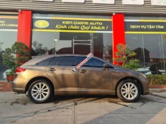 Xe Toyota Venza 2.7 L đời 2009, màu nâu, nhập khẩu nguyên chiếc