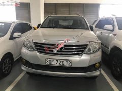 Cần bán gấp Toyota Fortuner 2.7V 4x4 AT đời 2014, màu bạc