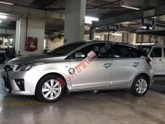 Bán xe Toyota Yaris 1.3E 2015, màu bạc, xe nhập xe gia đình