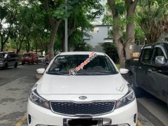 Cần bán Kia Cerato MT 2017, màu trắng giá cạnh tranh