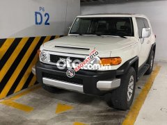Bán ô tô Toyota Fj Cruiser năm sản xuất 2019, màu trắng, nhập khẩu chính chủ