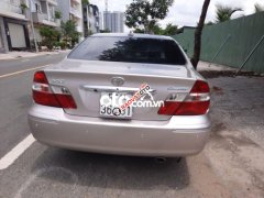 Cần bán lại xe Toyota Camry 3.0 sản xuất năm 2003, giá chỉ 270 triệu