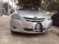 Cần bán gấp Toyota Vios G năm 2008, màu bạc