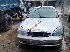 Bán ô tô Daewoo Nubira 1.6 MT 2004, màu bạc, xe nhập, giá chỉ 69 triệu