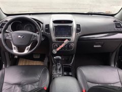 Bán Kia Sorento 2.4 năm 2016, màu đen