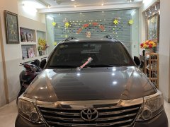 Cần bán Toyota Fortuner V năm 2012 - xe gia đình, chính chủ