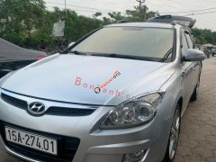 Bán Hyundai i30 CW 1.6 AT năm sản xuất 2011, màu bạc, nhập khẩu chính chủ