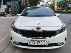Bán ô tô Kia Cerato 2.0 AT sản xuất 2017, màu trắng, giá chỉ 480 triệu