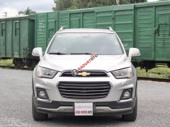 Cần bán xe Chevrolet Captiva LTZ sản xuất 2016, màu bạc