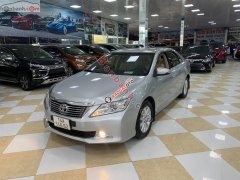 Xe Toyota Camry 2.0E sản xuất 2012, màu bạc còn mới, giá tốt