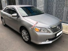 Bán Toyota Camry 2.5G 2014, màu bạc, giá tốt