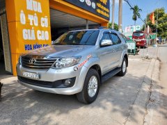 Cần bán xe Toyota Fortuner 2.7V sản xuất 2013, giá tốt