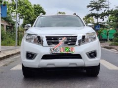 Bán ô tô Nissan Navara E đời 2017, màu trắng