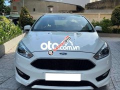 Cần bán gấp Ford Focus S năm 2018, màu trắng, xe nhập xe gia đình giá cạnh tranh