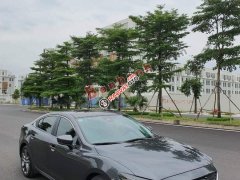 Bán xe Mazda 6 2.0L Premium 2017, màu xám chính chủ, giá 745tr