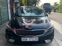 Bán ô tô Kia Cerato 2.0 AT 2017, màu đen như mới, giá 480tr