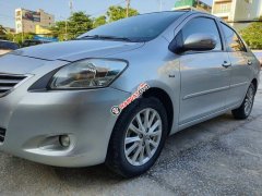 Cần bán lại xe Toyota Vios E 2011, màu bạc xe gia đình, giá chỉ 265 triệu