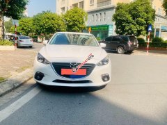 Cần bán Mazda 3 1.5 sản xuất 2017, màu trắng, 490tr