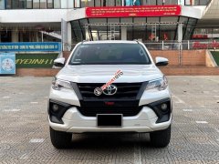 Bán xe Toyota Fortuner Sportivo năm 2019, màu trắng