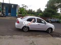 Bán Chevrolet Aveo MT sản xuất 2016, màu bạc, nhập khẩu