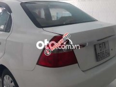 Bán Daewoo Gentra MT sản xuất 2008, màu trắng, giá 128tr