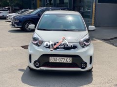 Cần bán xe Kia Morning Si năm sản xuất 2017, màu trắng  