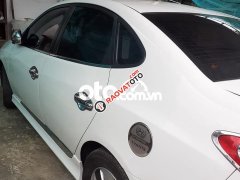 Cần bán xe Hyundai Avante MT đời 2012, màu trắng, xe nhập, 320tr