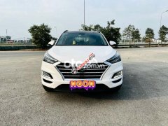 Cần bán lại xe Hyundai Tucson AT năm 2019, màu trắng còn mới
