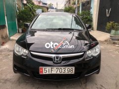 Cần bán xe Honda Civic 1.8MT sản xuất 2008, màu đen số sàn, giá tốt