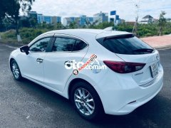 Cần bán Mazda 3 Facelift sản xuất 2017, màu trắng, xe nhập, 515 triệu