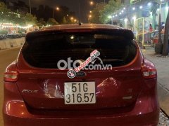 Bán Ford Focus 1.5 Ecoboost năm 2017, màu đỏ giá cạnh tranh