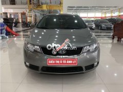 Cần bán xe Kia Forte 1.6MT sản xuất 2011, màu xám