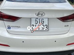 Bán Hyundai Elantra AT sản xuất 2019, màu trắng, 570tr