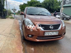 Bán ô tô Nissan Sunny 1.5AT sản xuất năm 2017, màu nâu xe gia đình