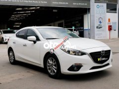 Bán Mazda 3 1.5AT năm sản xuất 2016, màu trắng 